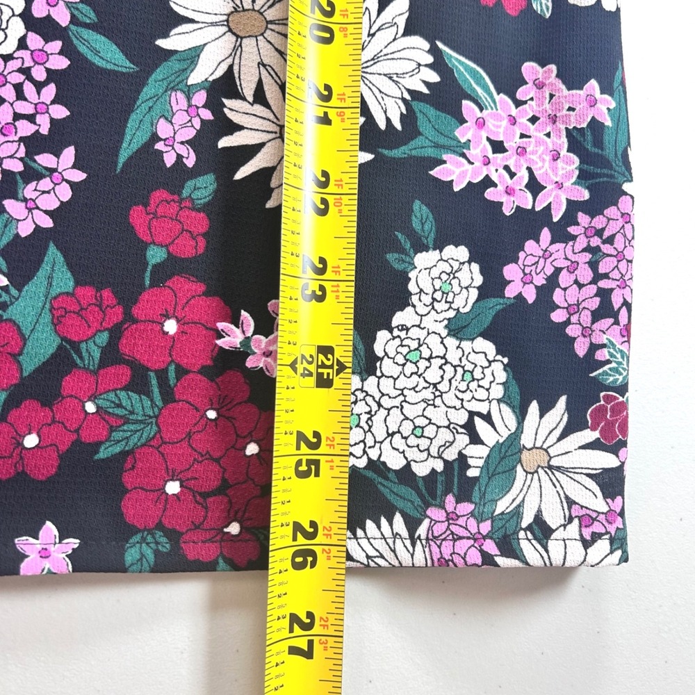 NWOT Ann Taylor Women's L Floral Square Neck Blouse Navy Pink Short Sleeve Bloom - Picture 9 of 9